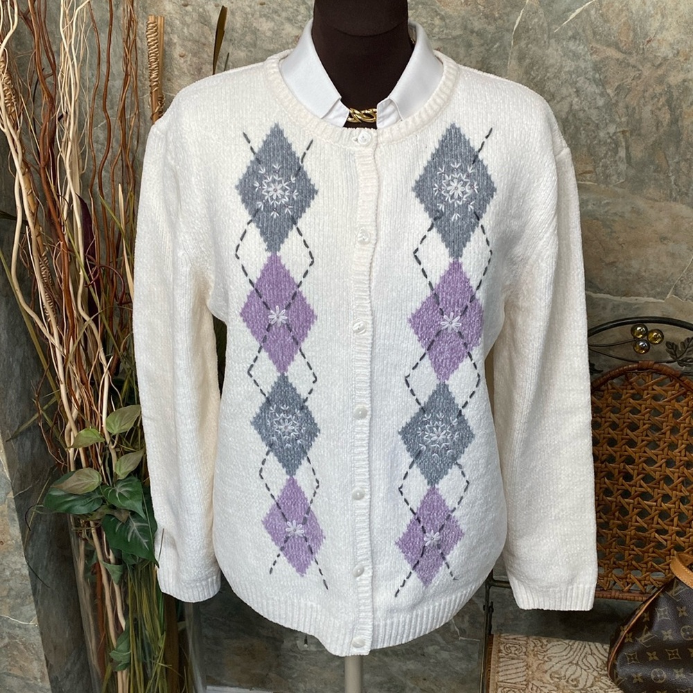 Alfred Dunner stunning velour argyletop cardigan sweater button